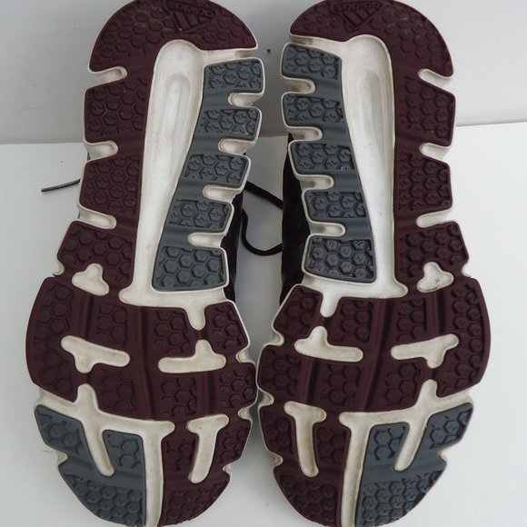 SIZE 7. Adidas Training running sneakers shoes . - Picture 10 of 15